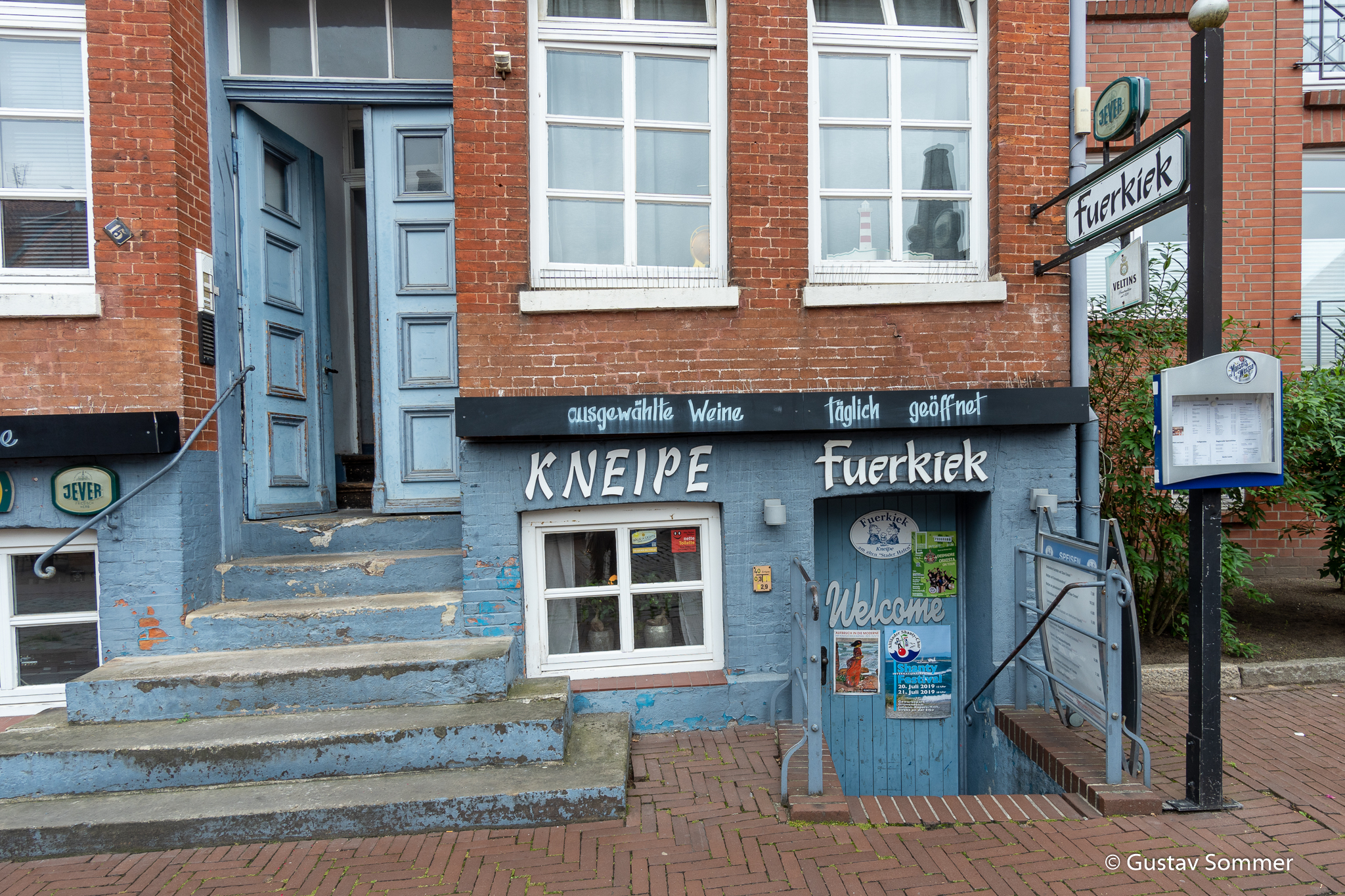 Street und Kneipe Stade