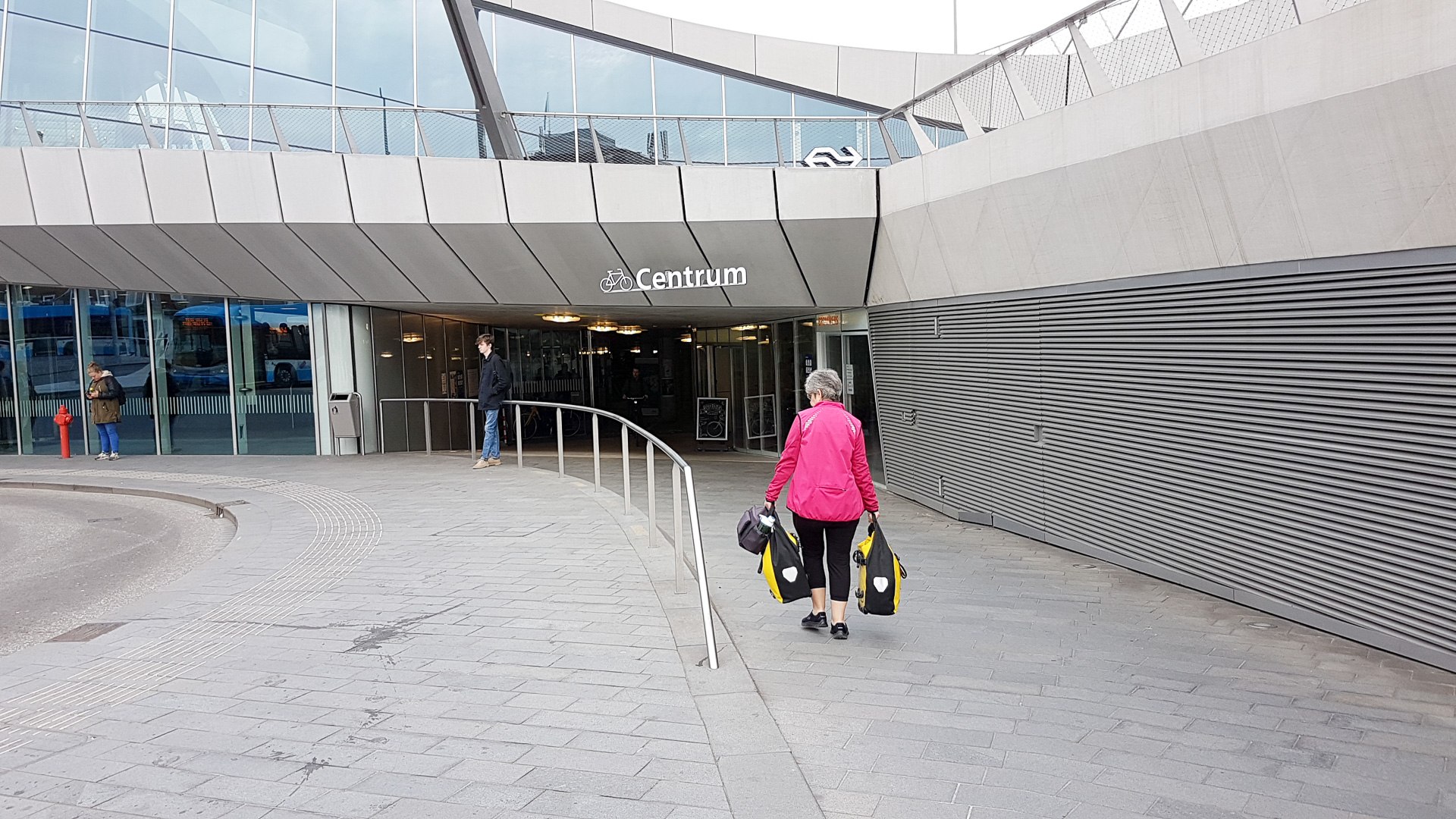Fahrrad Centrum im Bahnhof Arnheim