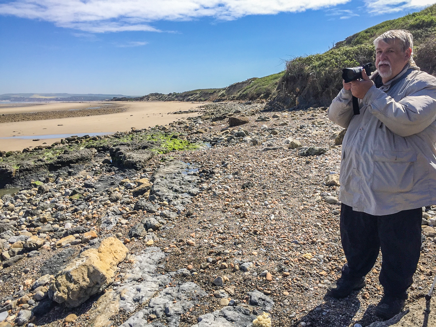 Abstieg vom GR120 zum Strand