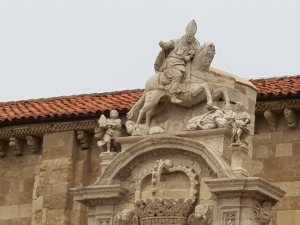 Jakobus als Bischof und Maurentöter (?) Basilika (10. Jhd.) San Isidoro 