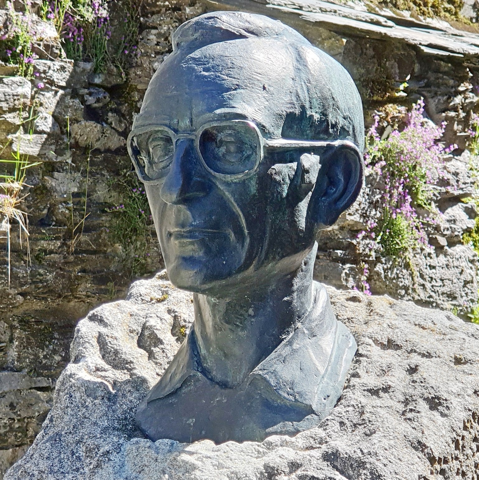 EliasValiña (1929 - 1989)