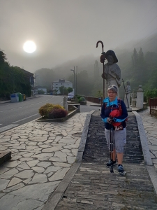 Die Sonne hinter dem Morgennebel