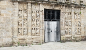 Türe zur heiligen Pforte