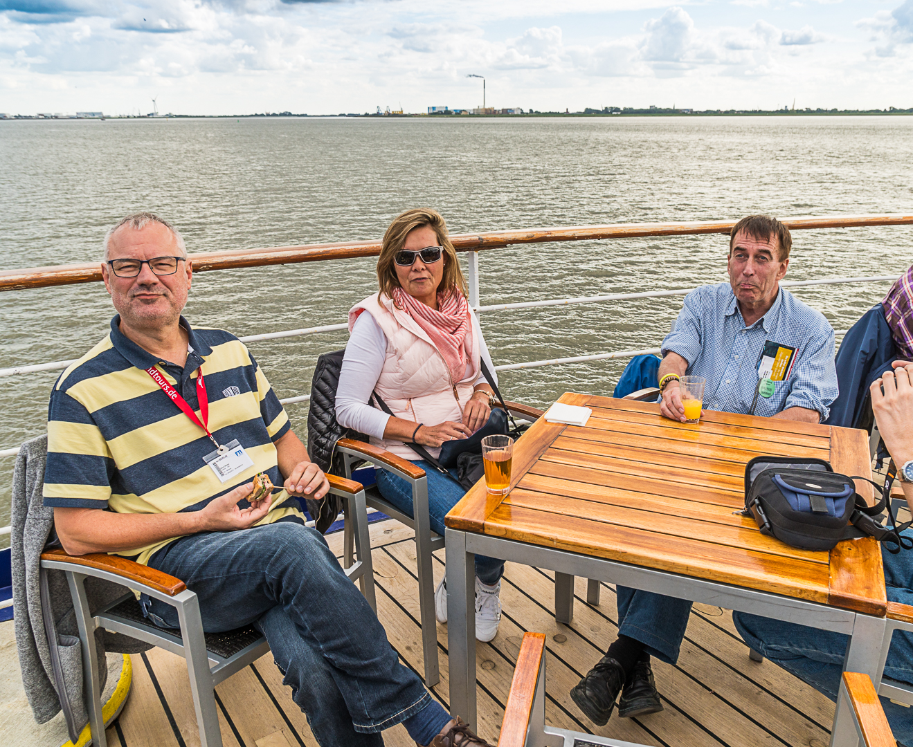 Bernd, Annette, Wolfgang sind schon an Board
