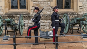 Weibliche Wachen im Tower