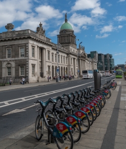 Tradition und Moderne