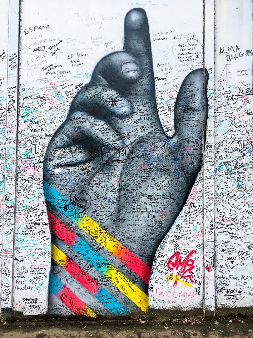 Wandbilder im politischen Brennpunkt