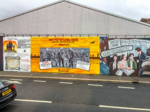 Wandbilder im politischen Brennpunkt