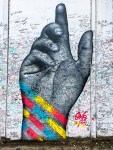 Wandbilder im politischen Brennpunkt