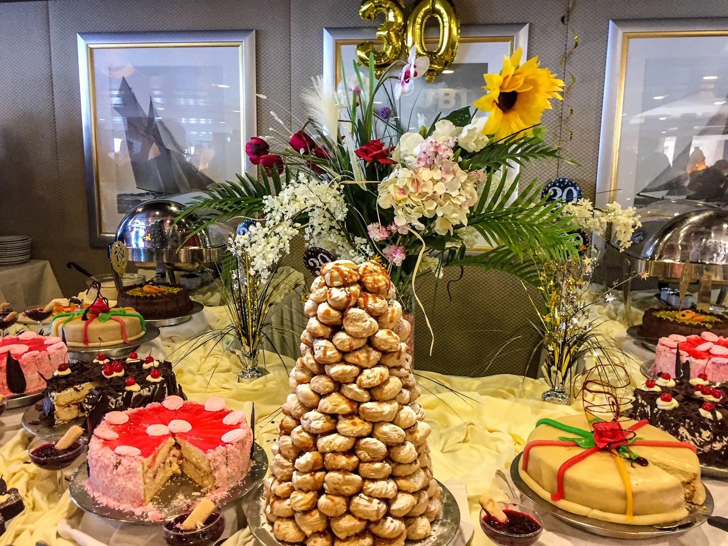 30 Jahre handinhand Jubiläumskaffee auf der MS Berlin